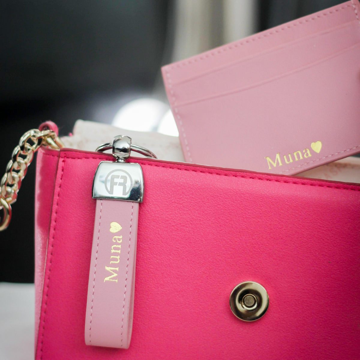 Pink Women ( Cardholder + Keychain )